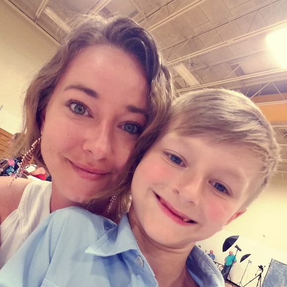 Meet your Posher, Chris-carrie - Picture 1 of 1